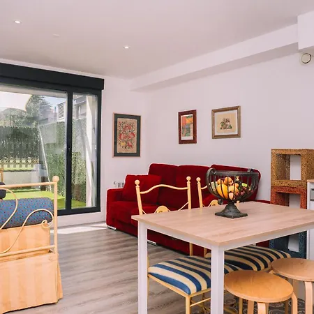 Apartamento Playa, Relax Y Piscina En By