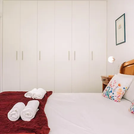 Playa, Relax Y Piscina En By 비고